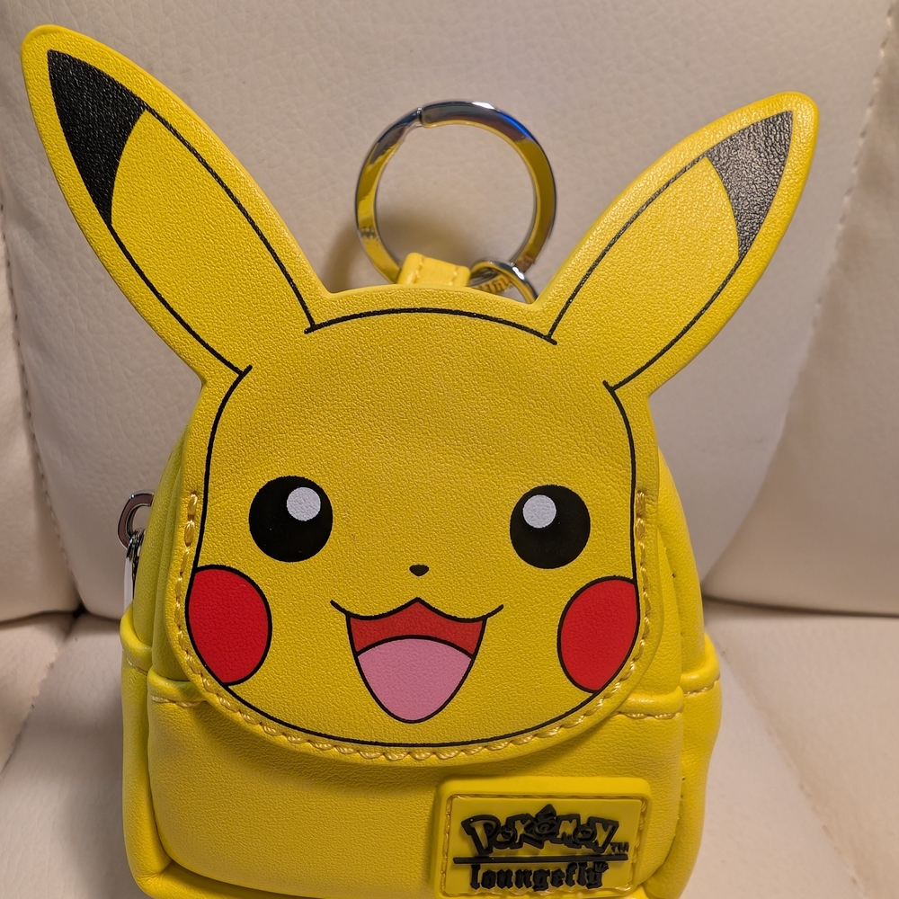 Pokemon x loungefly Exclusive Comic Con 2025 - Pikachy Micro Backpack Keychain